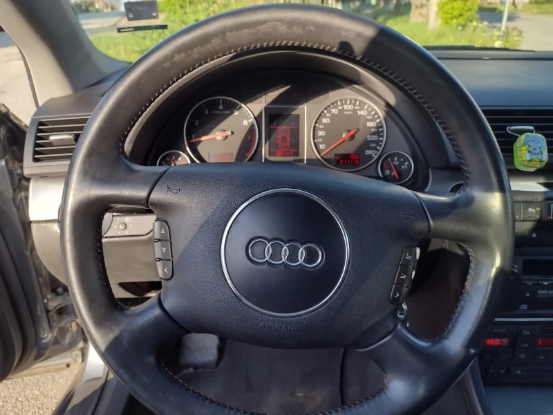 Audi A4, снимка 4 - Автомобили и джипове - 47509139