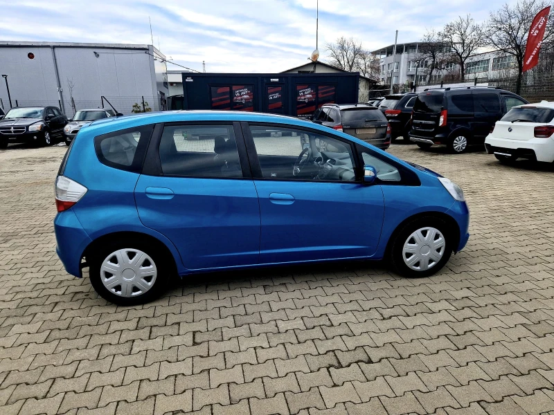 Honda Jazz 1.4i, снимка 8 - Автомобили и джипове - 49191059