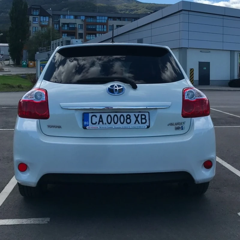 Toyota Auris, снимка 5 - Автомобили и джипове - 49578682