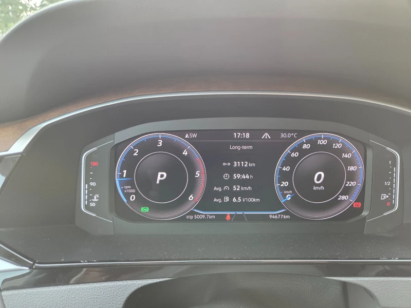 VW Arteon, снимка 13 - Автомобили и джипове - 52669266