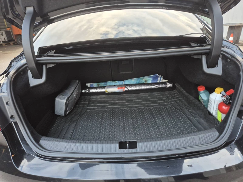 Renault Talisman, снимка 16 - Автомобили и джипове - 52686386