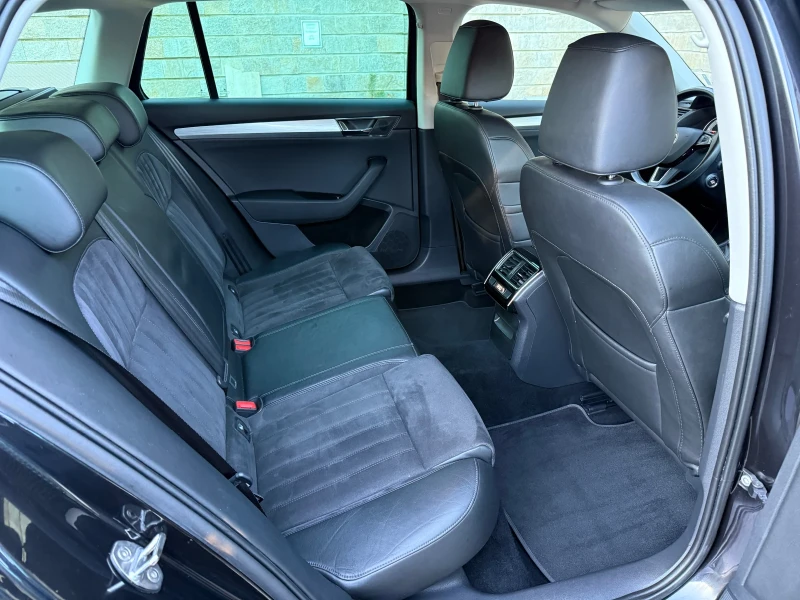 Skoda Superb 2.0 TDI 150 к.с. Фейслифт 2020, снимка 14 - Автомобили и джипове - 52844511