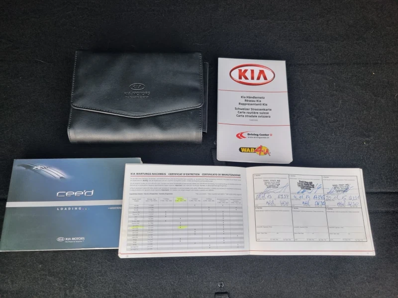 Kia Ceed 1.6i Бензин АВТОМАТ ШВЕЙЦАРИЯ, снимка 15 - Автомобили и джипове - 52870475