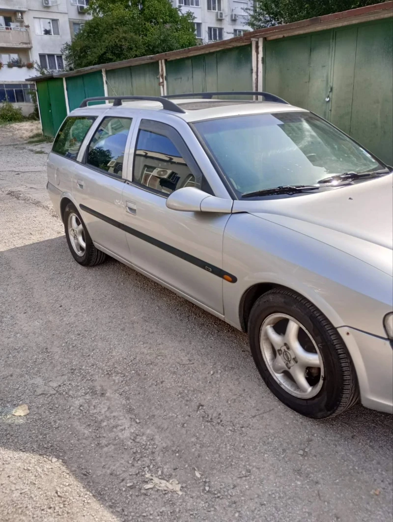 Opel Vectra, снимка 8 - Автомобили и джипове - 52950270