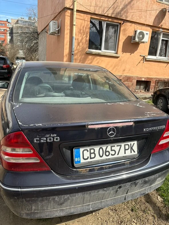 Mercedes-Benz C 200, снимка 3 - Автомобили и джипове - 49424223