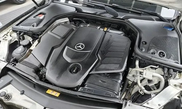 Mercedes-Benz CLS 400 4MATIC AMG Line , снимка 5 - Автомобили и джипове - 52898714