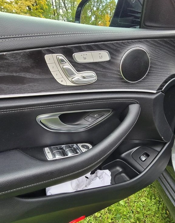 Mercedes-Benz E 400 d 4Matic AMG-Line - изображение 7