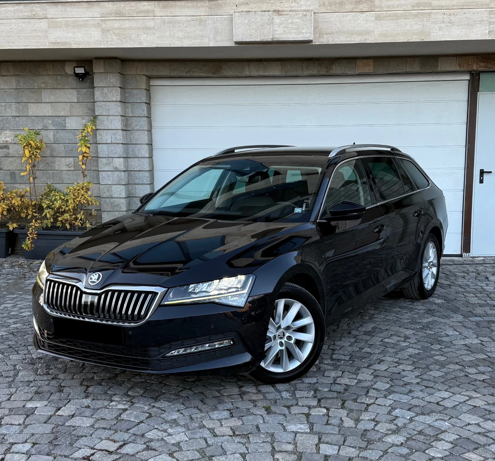 Skoda Superb 2.0 TDI 150 к.с. Фейслифт 2020, снимка 1