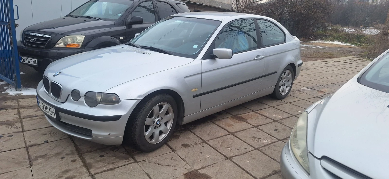 BMW 320 Compact  - изображение 4