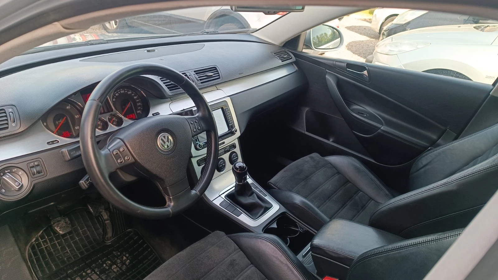 VW Passat 2.0 TDI 170KC HIGHLINE | Mobile.bg   15