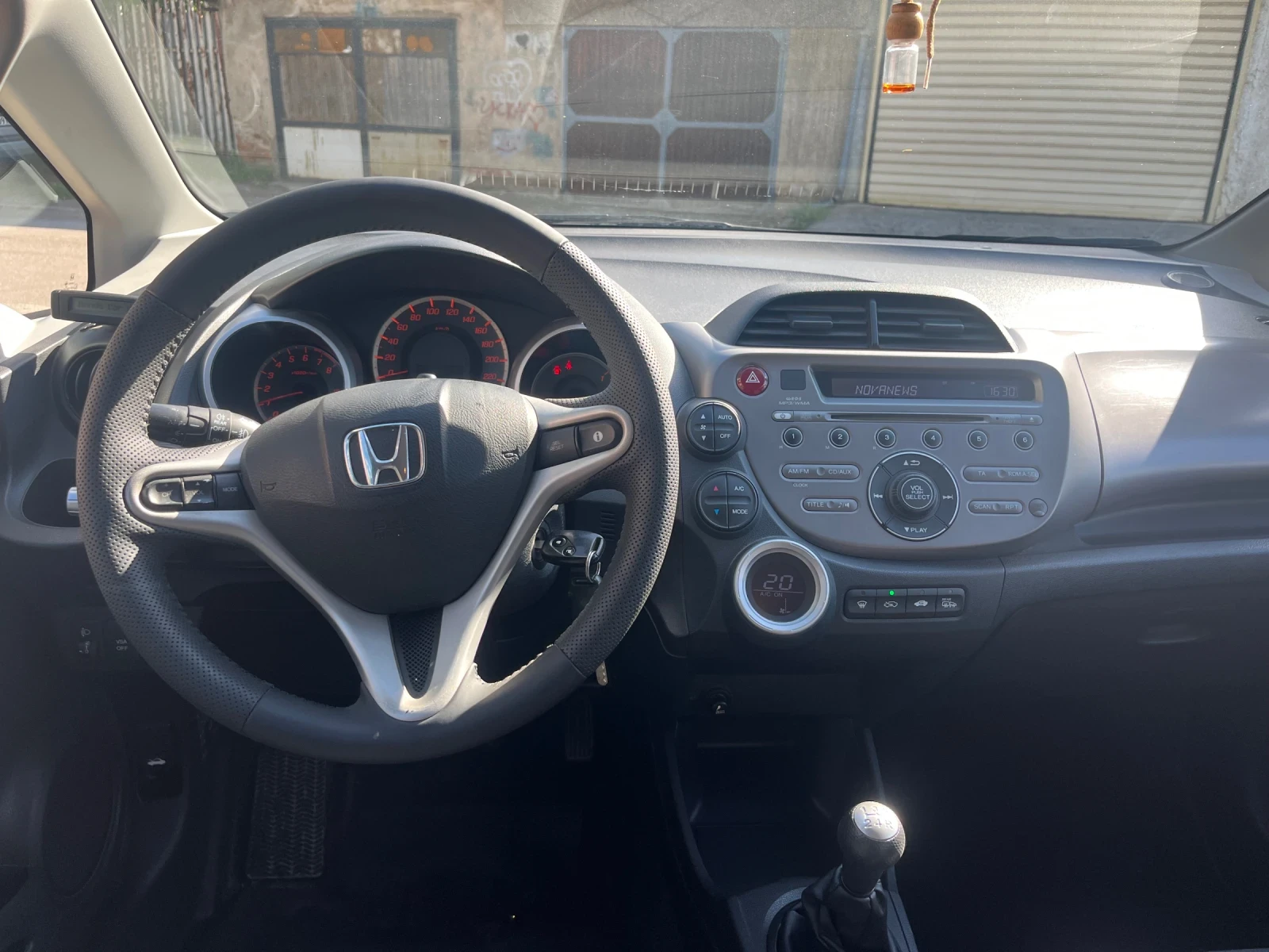 Honda Jazz 1.4i - SPORT - SWISS  | Mobile.bg — изображение 12