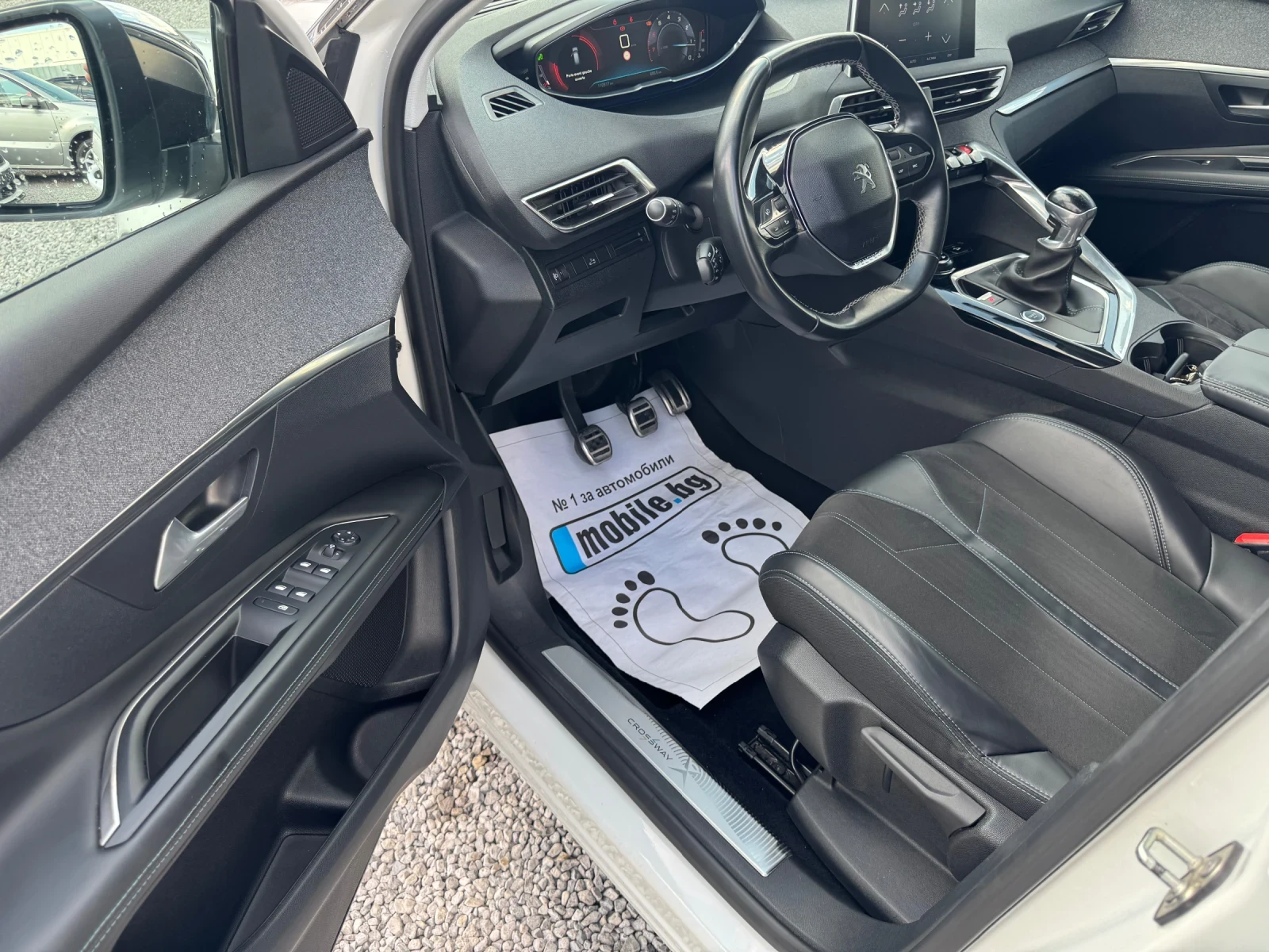 Peugeot 3008 1.2Т / CROSSWAY / 111 хил км / KEYLESS  - изображение 7