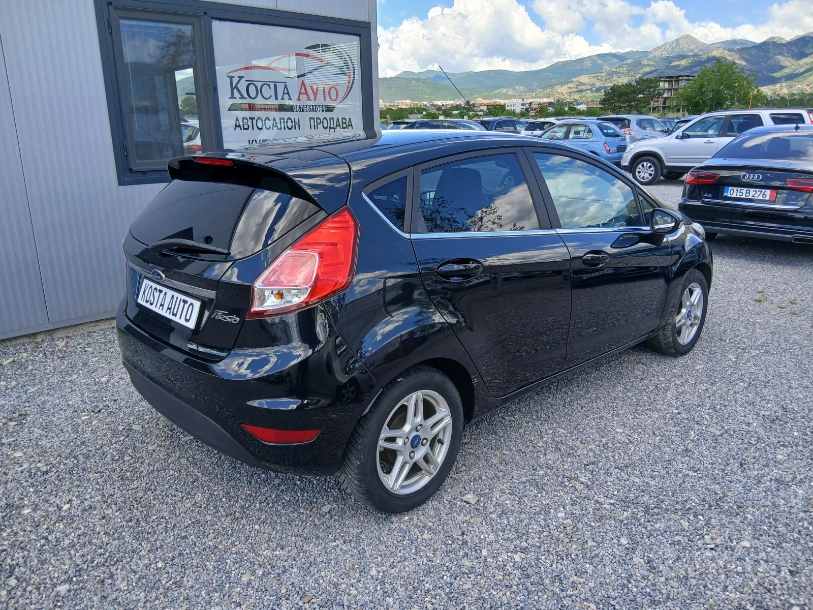 Ford Fiesta КАТО НОВ, снимка 4 - Автомобили и джипове - 52553458