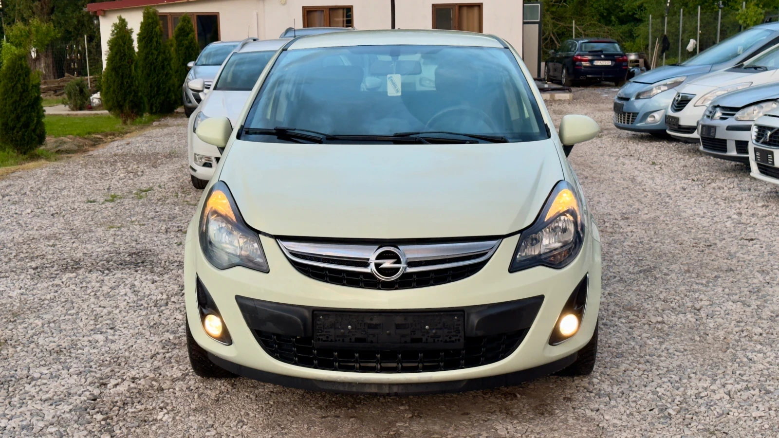 Opel Corsa 1.2 GPL 2014 COSMO ИТАЛИЯ , снимка 2 - Автомобили и джипове - 53169635
