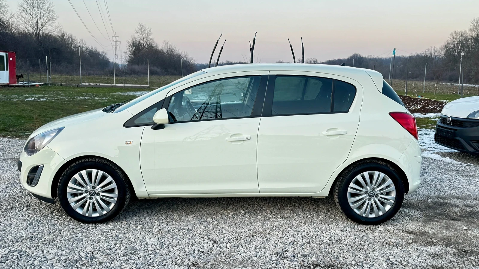 Opel Corsa 1.2 GPL 2014 COSMO ИТАЛИЯ  - изображение 5