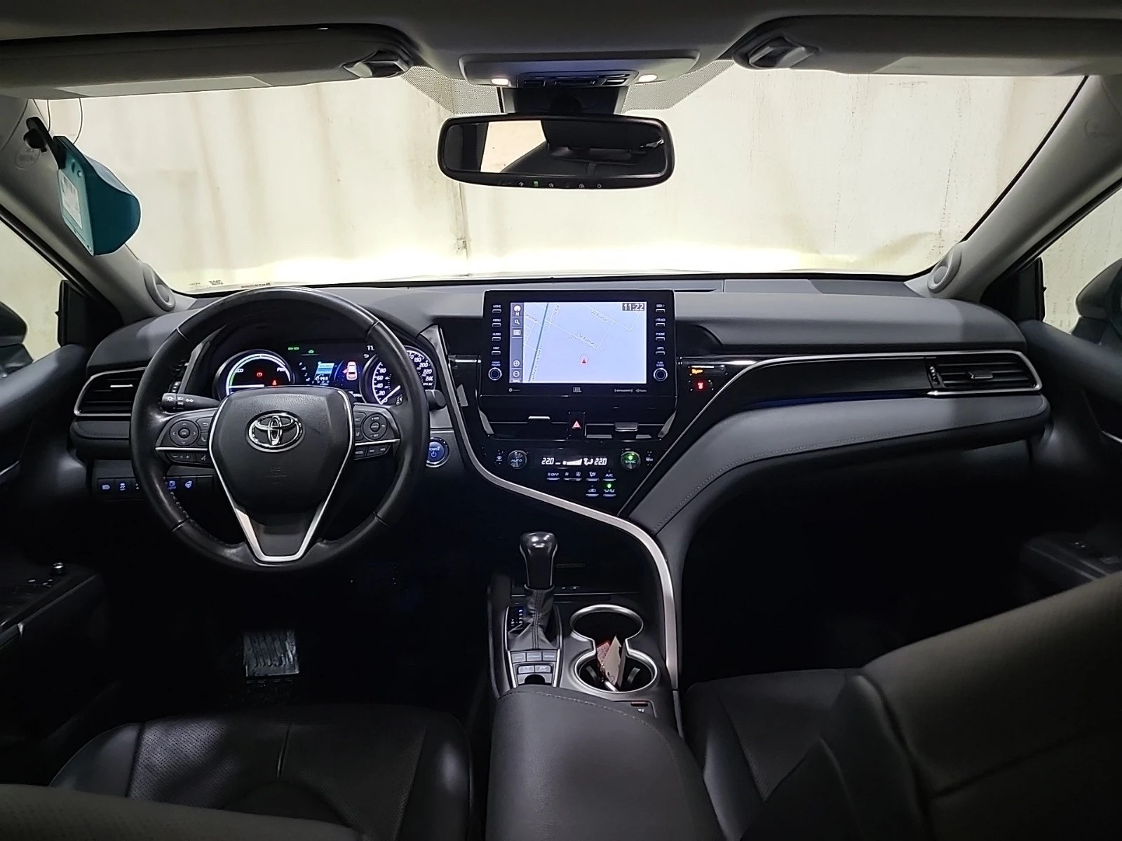 Toyota Camry HYBRID XLE * * ����� ����� * * CARFAX * *  | Mobile.bg � ����������� 11