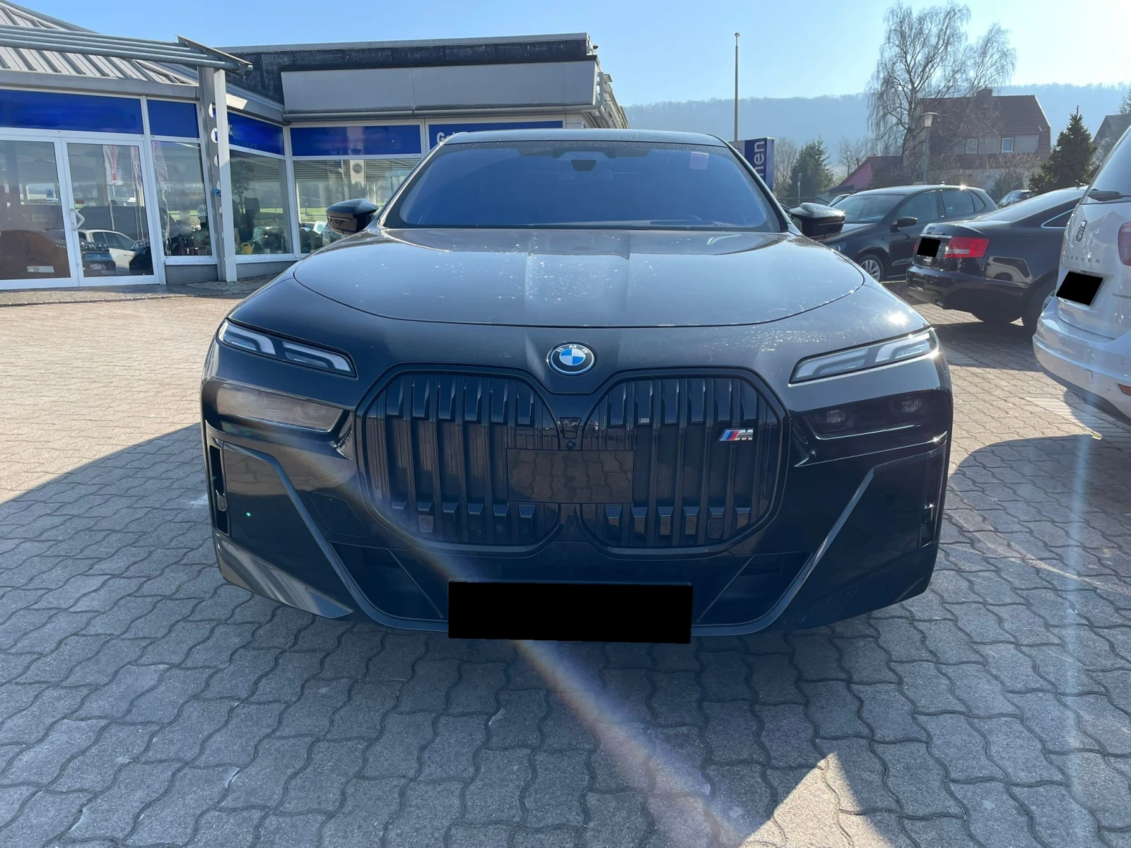 BMW 760 e xDrive M-Sport