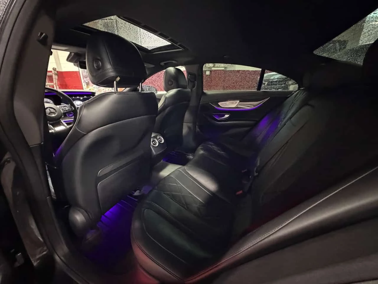 Mercedes-Benz CLS AMG 53  CARFAX, снимка 15 - Автомобили и джипове - 54005942