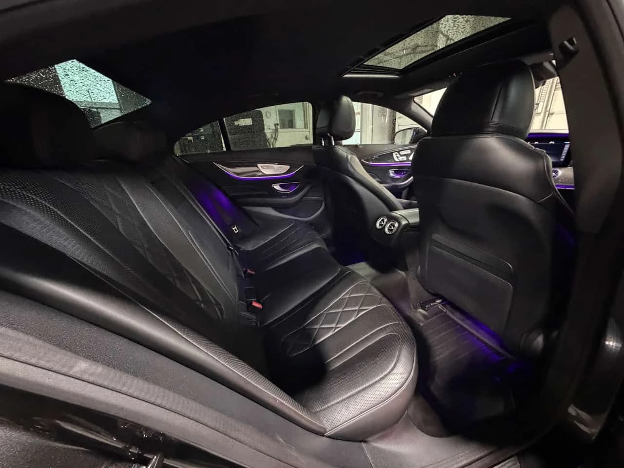 Mercedes-Benz CLS AMG 53  CARFAX, снимка 17 - Автомобили и джипове - 54005942