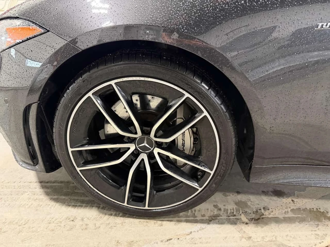 Mercedes-Benz CLS AMG 53  CARFAX, снимка 7 - Автомобили и джипове - 54005942