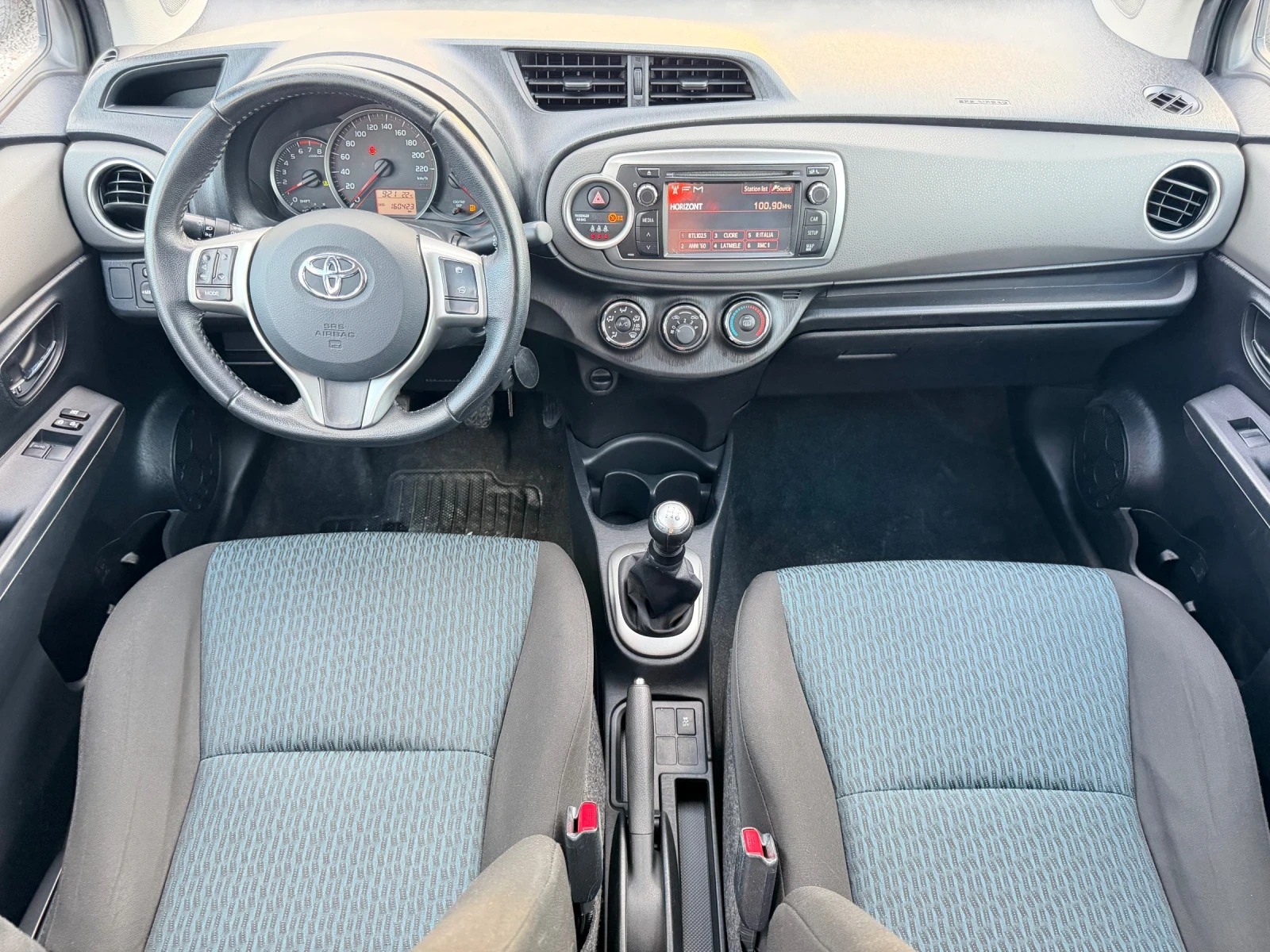 Toyota Yaris Камера, нави, снимка 8 - Автомобили и джипове - 54460763