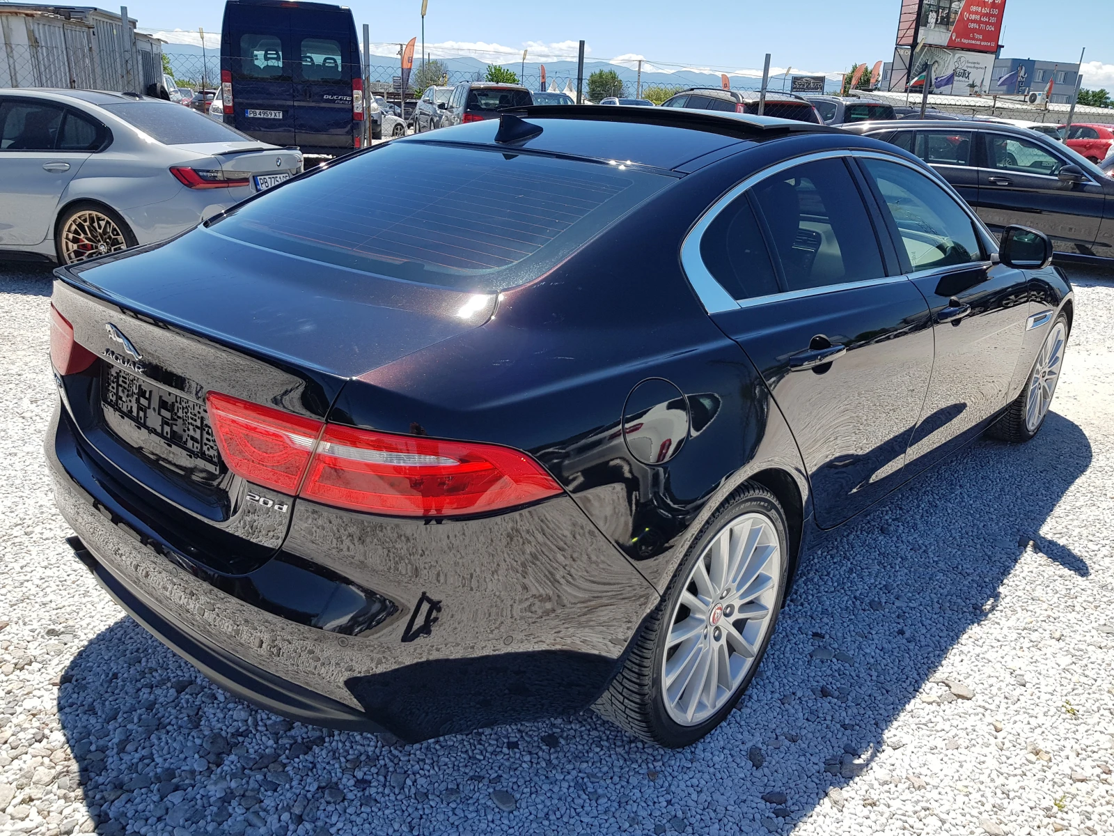 Jaguar XE 2.0D-180 к.с. EURO 6B 163 697 км ЛИЗИНГ, снимка 5 - Автомобили и джипове - 54554369