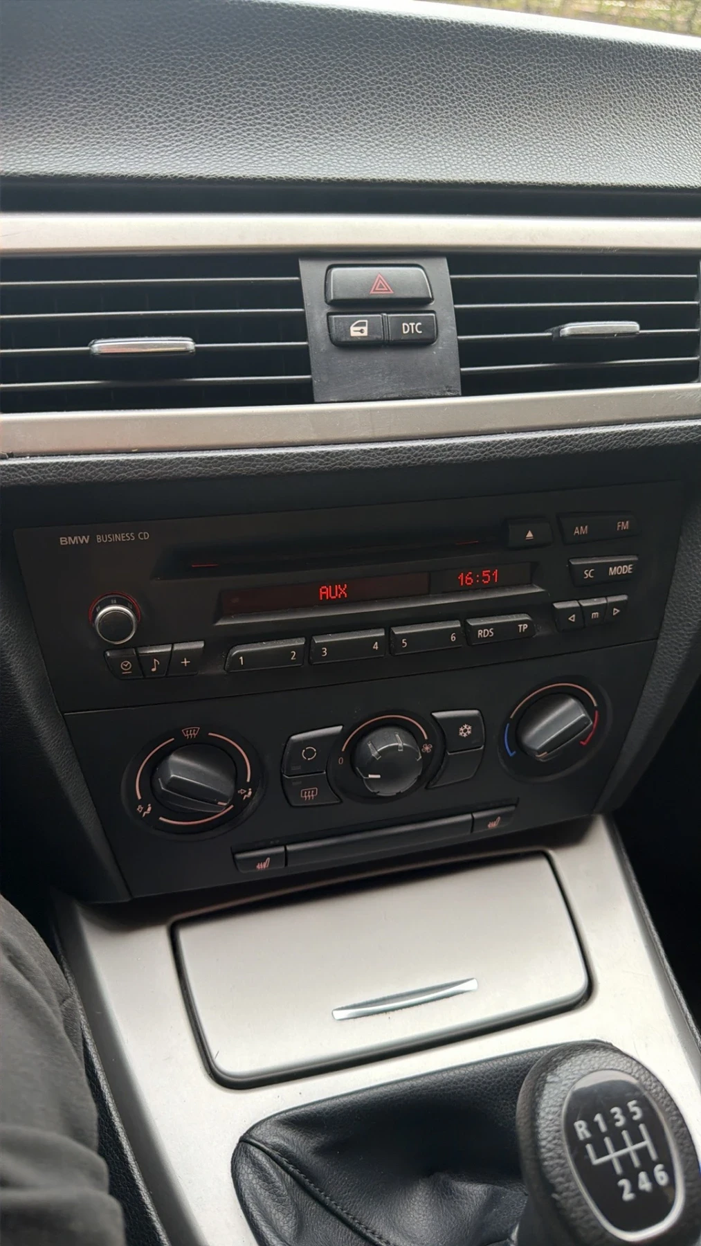 BMW 318, снимка 7 - Автомобили и джипове - 54557938