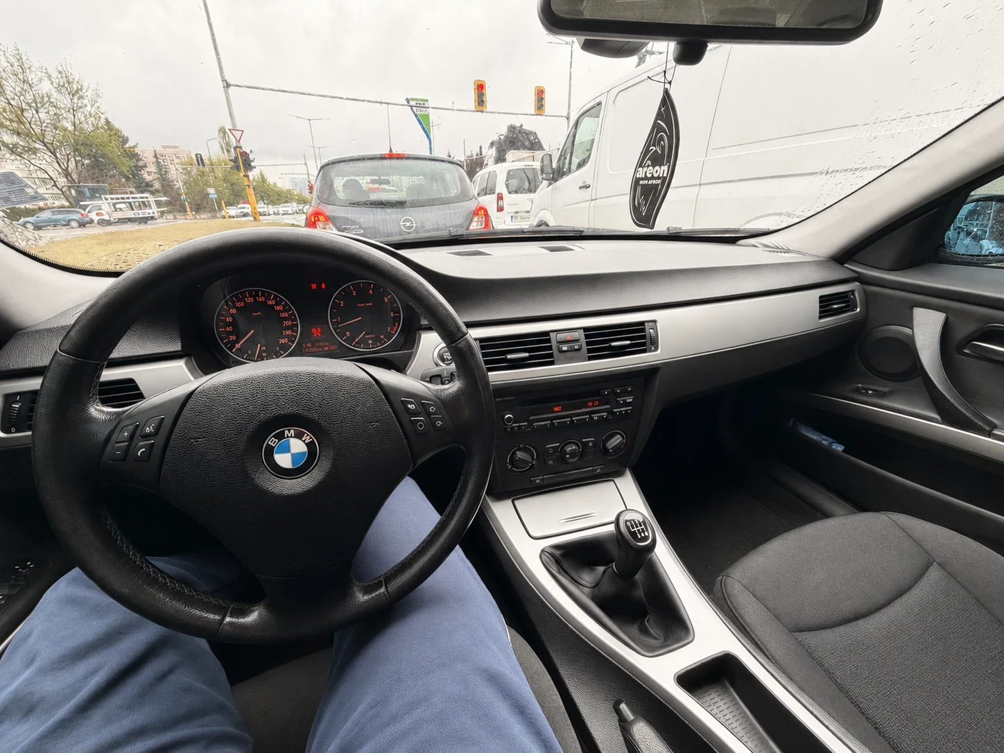 BMW 318, снимка 6 - Автомобили и джипове - 54557938