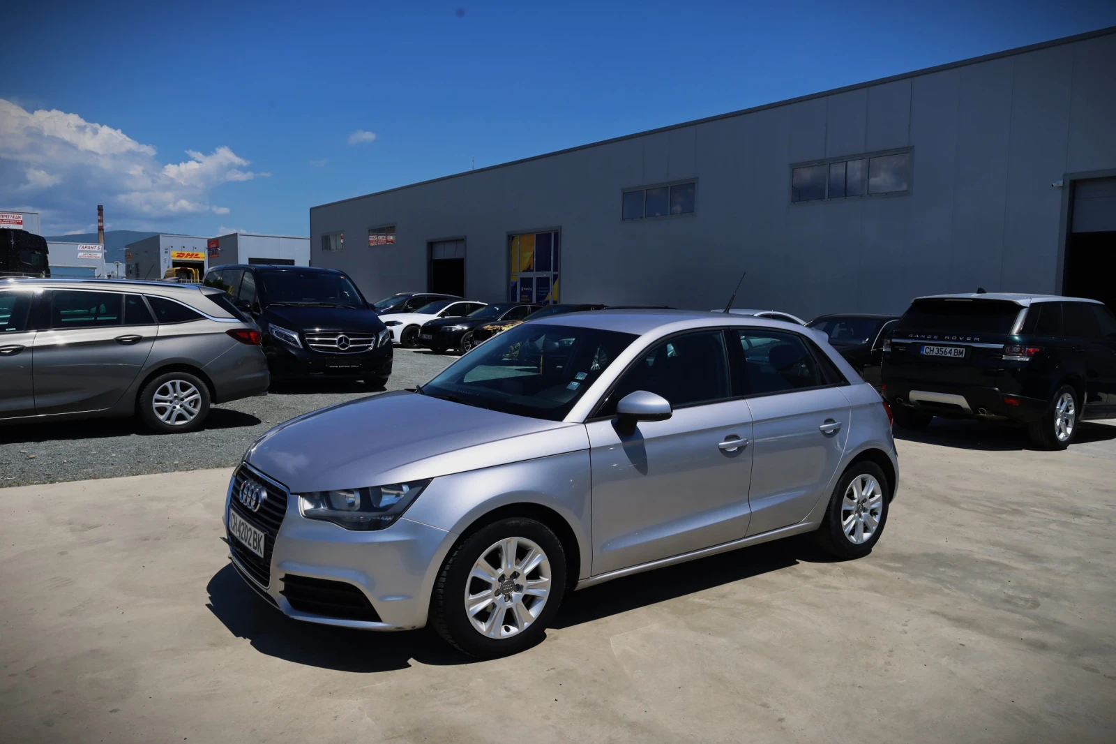 Audi A1 1.6 D, снимка 2 - Автомобили и джипове - 54702744