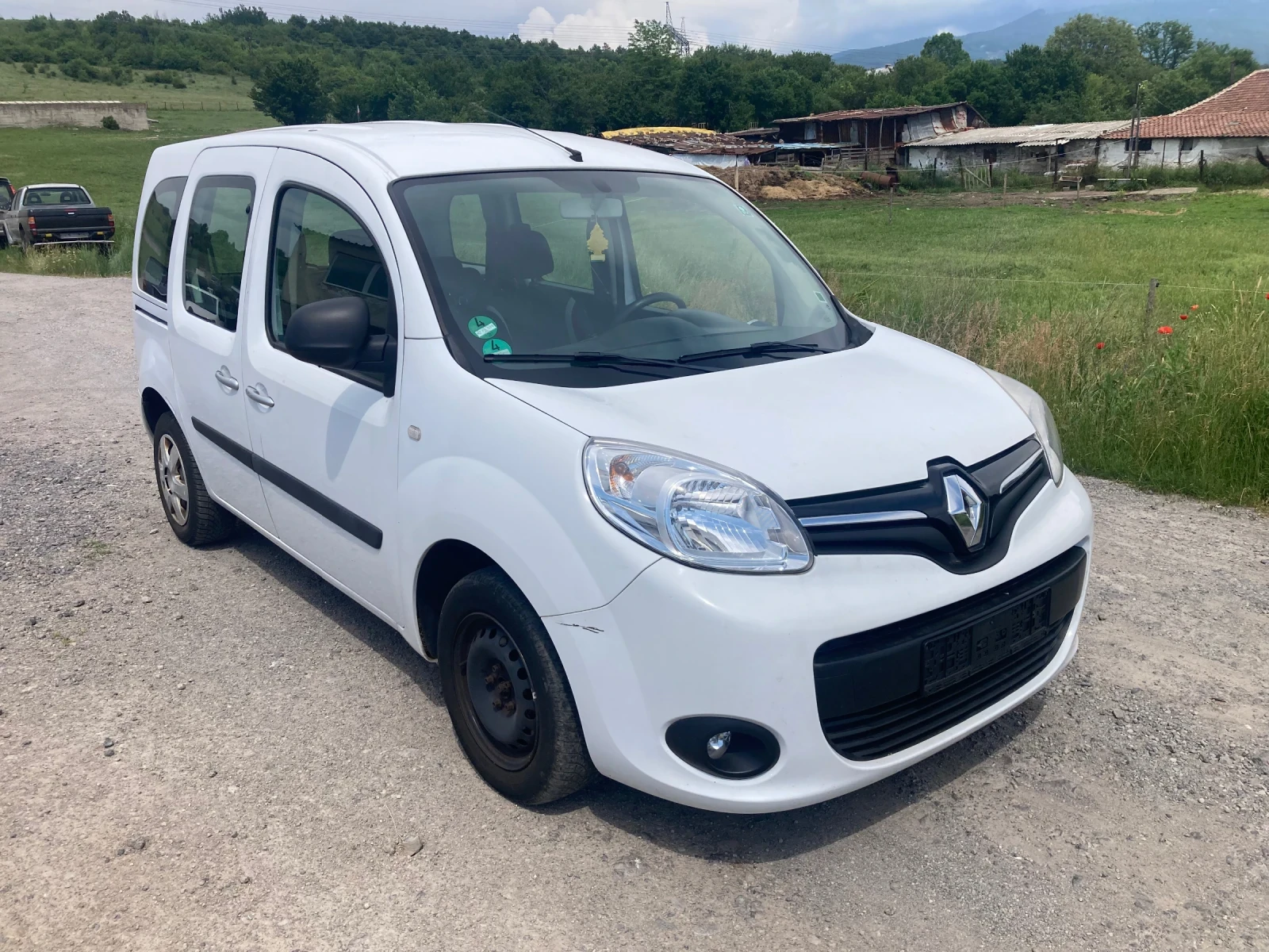 Renault Kangoo 1.2 Benzin 114ks Evro 6 140000km