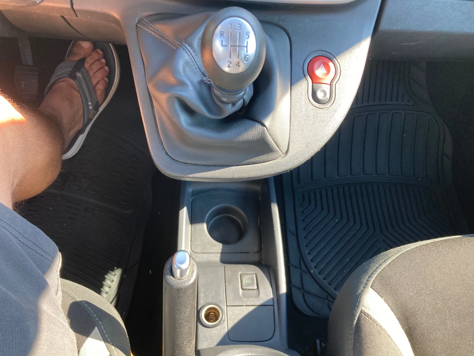 Renault Kangoo 1.2 Benzin 114ks Evro 6 140000km, снимка 13 - Автомобили и джипове - 54939941
