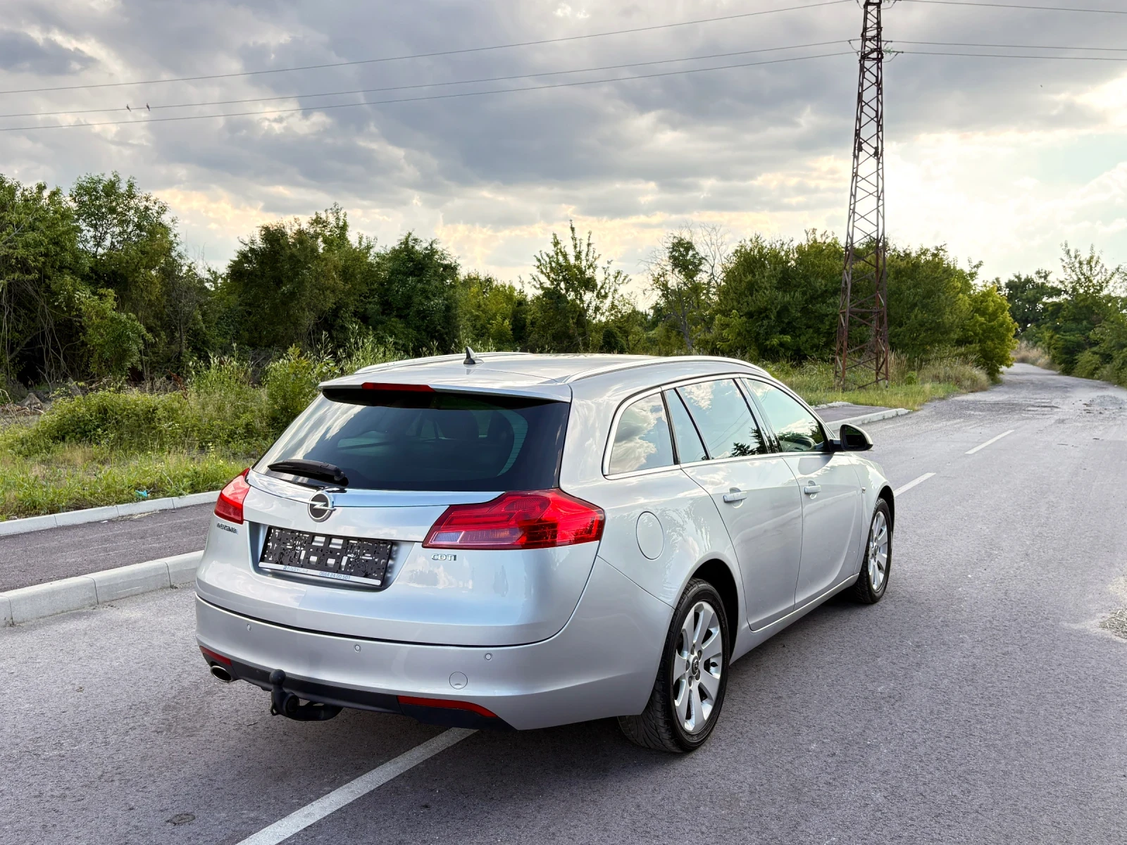 Opel Insignia 2.0CDTI SPORTS TOURER# ОБСЛУЖЕНА#  233 000км#, снимка 4 - Автомобили и джипове - 55002163