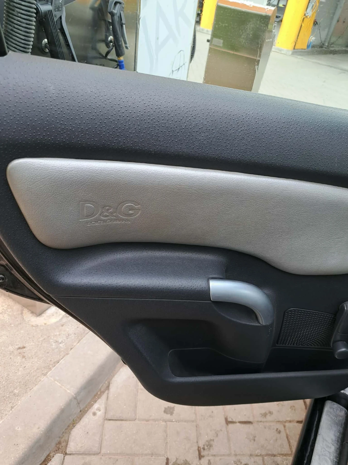 Citroen C3 Dolce Gabana, снимка 14 - Автомобили и джипове - 55046704