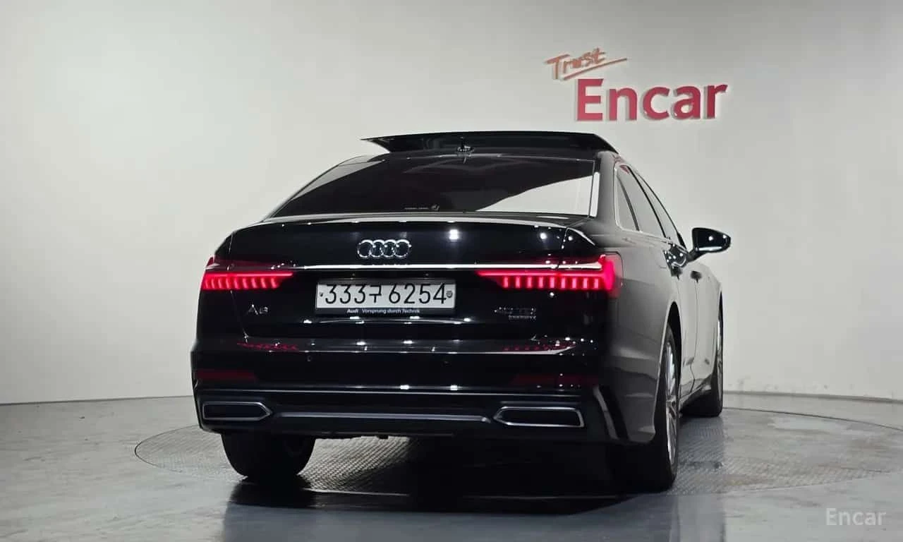 Audi A6 * 40 TDI Quattro Premium * CARFAX * ЦЕНА ДО БГ, снимка 4 - Автомобили и джипове - 55508263