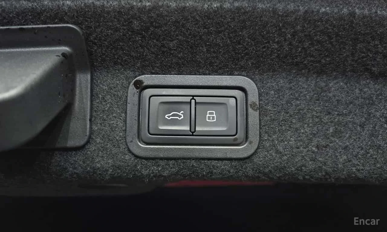 Audi A6 * 40 TDI Quattro Premium * CARFAX * ЦЕНА ДО БГ, снимка 17 - Автомобили и джипове - 55508263