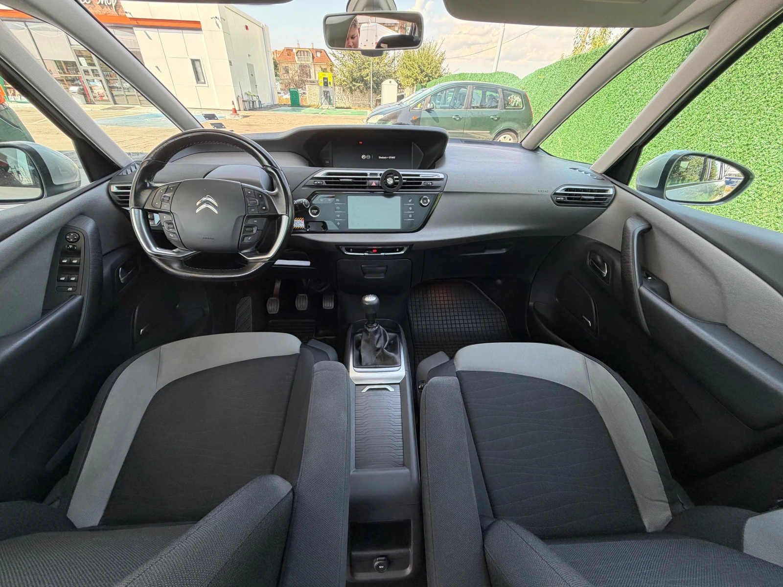 Citroen C4 Picasso 1.6 HDI EURO6, снимка 15 - Автомобили и джипове - 55929676