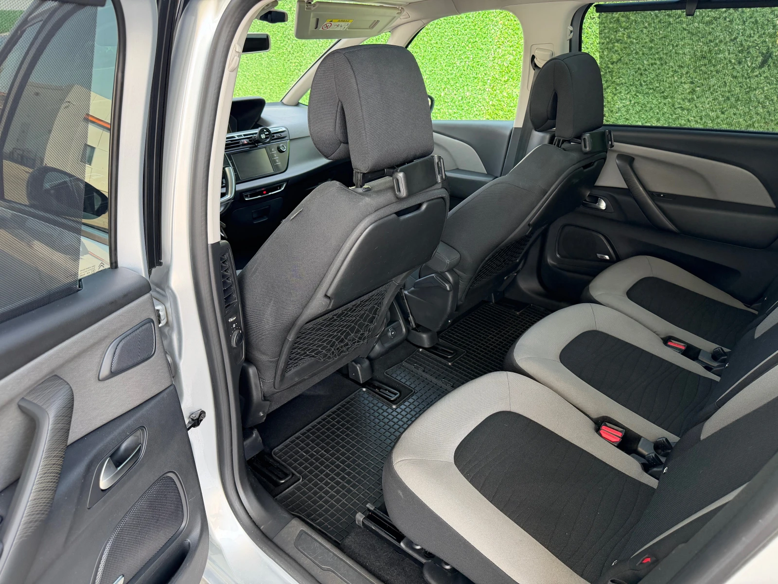 Citroen C4 Picasso 1.6 HDI EURO6, снимка 8 - Автомобили и джипове - 55929676