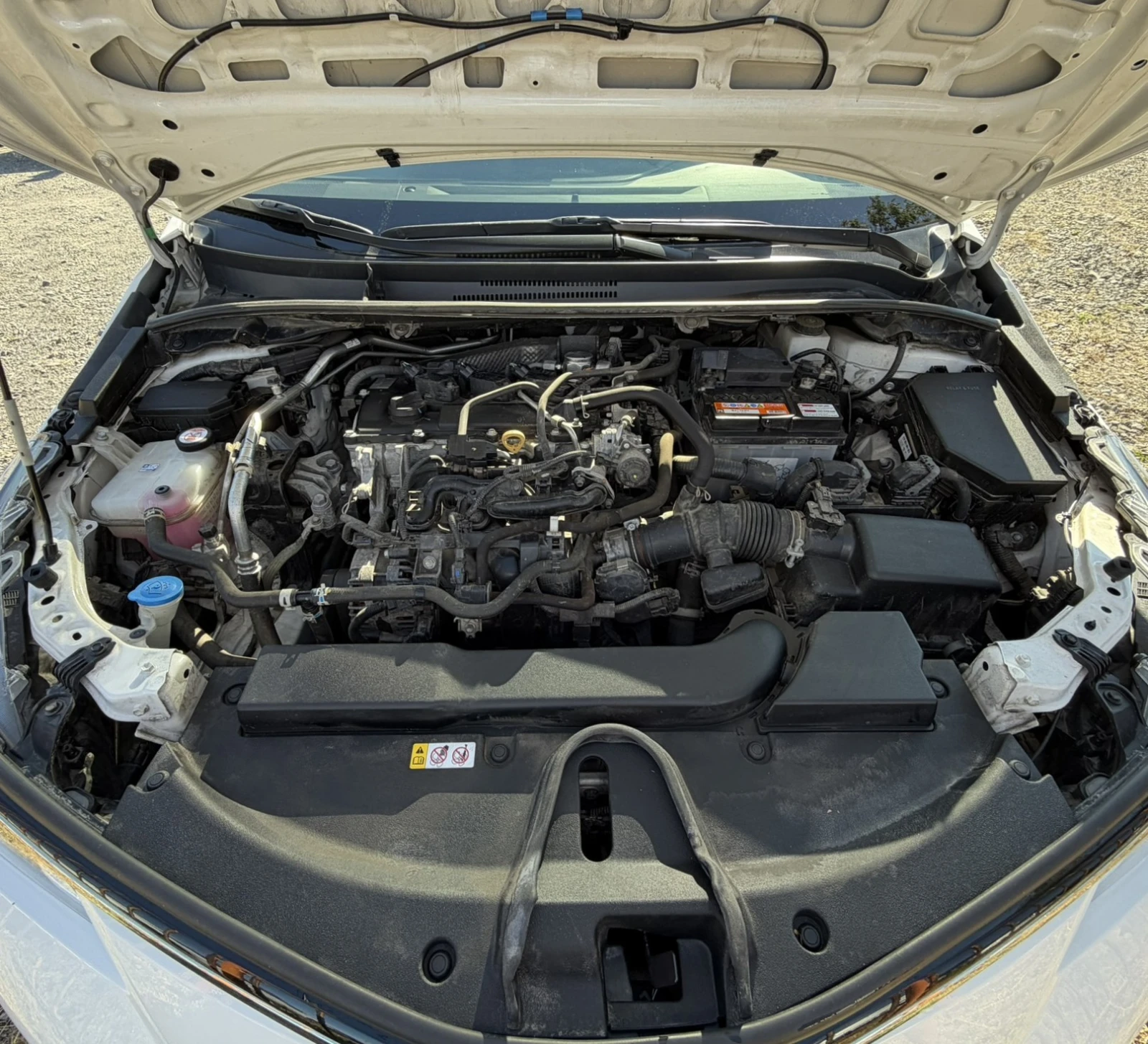 Toyota Corolla Comfort 1.5 125hp, снимка 17 - Автомобили и джипове - 56133939