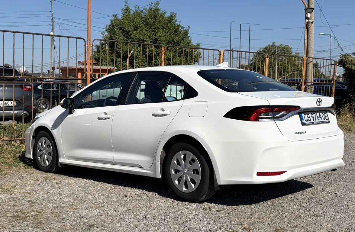 Toyota Corolla Comfort 1.5 125hp, снимка 5 - Автомобили и джипове - 56133939