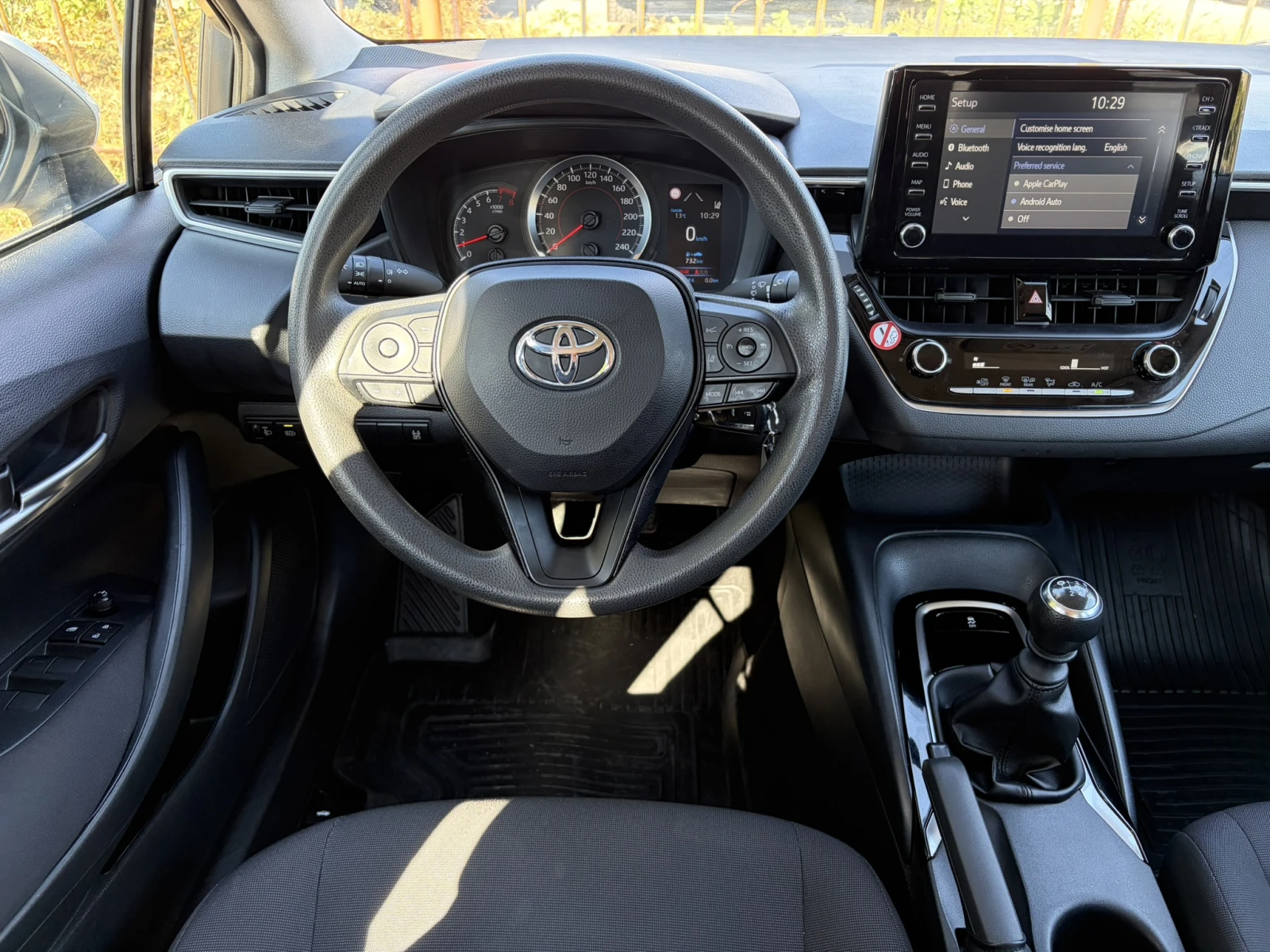 Toyota Corolla Comfort 1.5 125hp, снимка 10 - Автомобили и джипове - 56133939