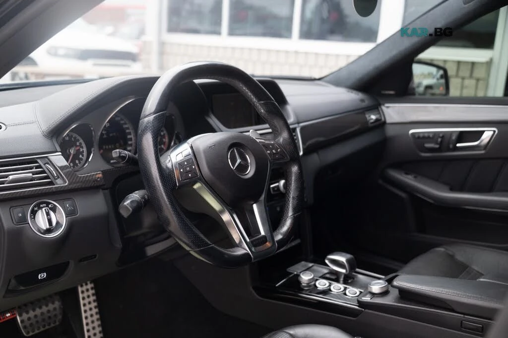 Mercedes-Benz E 63 AMG АвтоКредит * (ЦЕНА ДО БГ), снимка 8 - Автомобили и джипове - 56342463