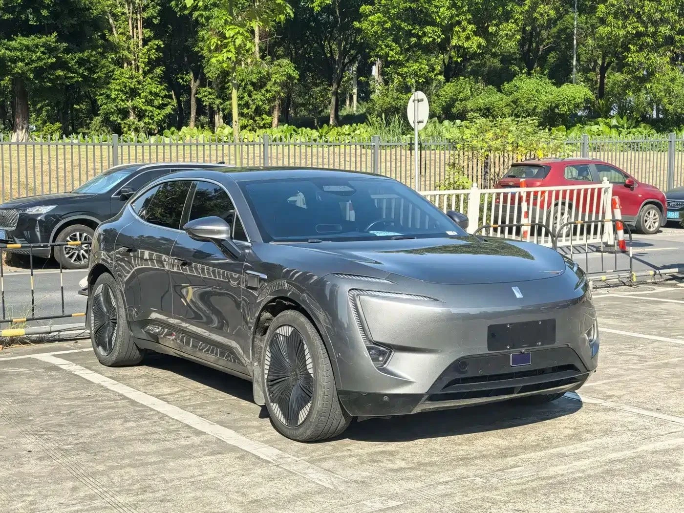 Avatr 11, снимка 3 - Автомобили и джипове - 56687823