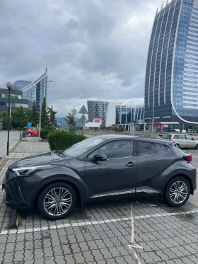 Toyota C-HR Hybrid / CLASSY / в гаранция, снимка 5