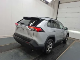Toyota Rav4 * HYBRID LE * CARFAX * БЕЗ ПЪРВОНАЧАЛНА ВНОСКА, снимка 3