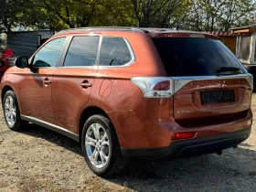 Обява за продажба на Mitsubishi Outlander 2.2DI-D 4WD EURO-5B 201000km.100%7 Места ~19 700 лв. - изображение 2