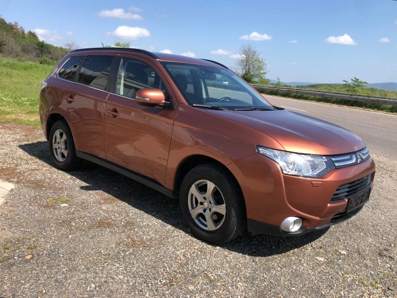 Mitsubishi Outlander 2.2DI-D 4WD EURO-5B 201000km.100%7 Места, снимка 12 - Автомобили и джипове - 45795457