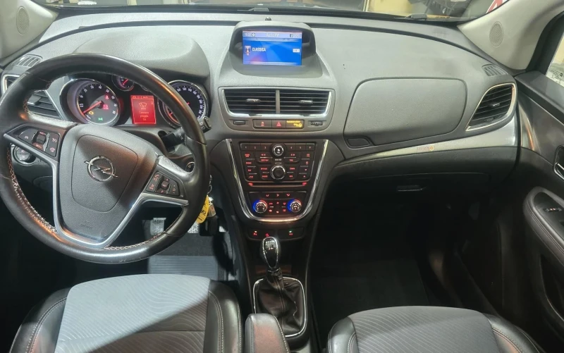 Opel Mokka, снимка 4 - Автомобили и джипове - 48824359