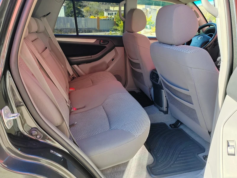Toyota 4runner, снимка 5 - Автомобили и джипове - 52336874