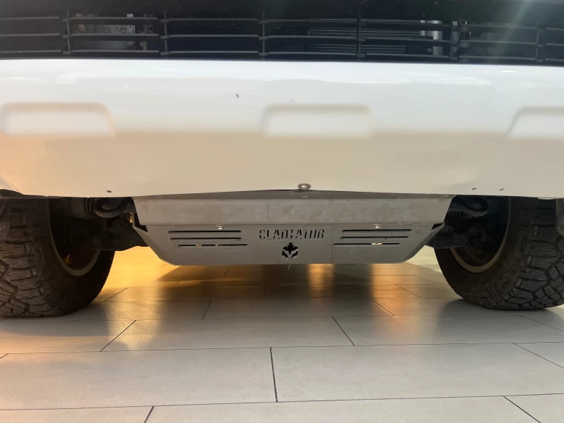 Toyota Land cruiser 3.0 D-4D, снимка 13 - Автомобили и джипове - 52839253