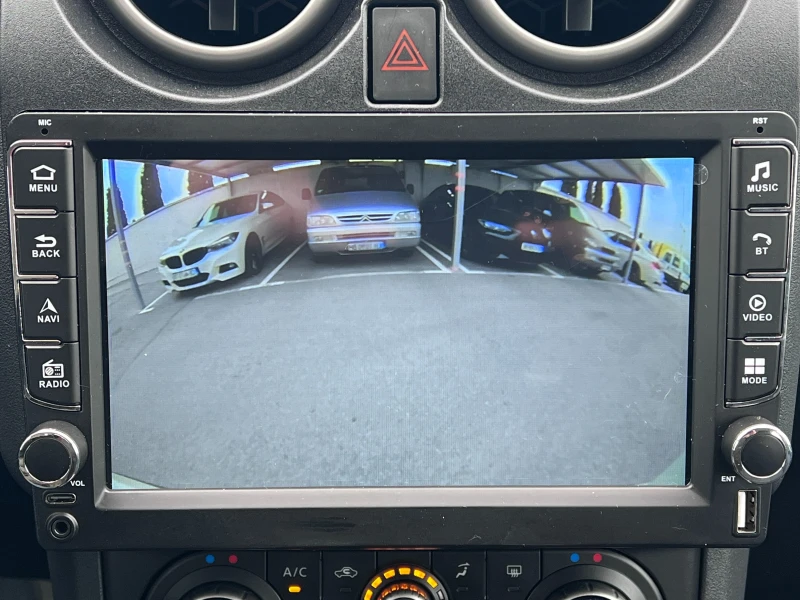 Nissan Qashqai 1.5dCi Tekna Гарантиран пробег Напълно обслужен, снимка 15 - Автомобили и джипове - 53178796